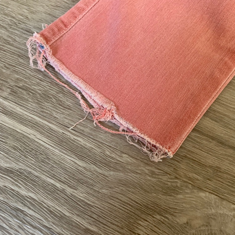 Guess - Distressed Jeans - Picture 2 of 7